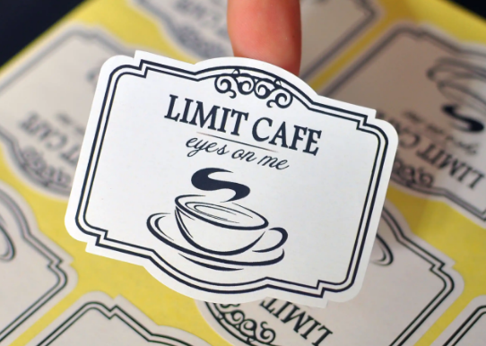 普通不干膠標(biāo)簽價(jià)格:從幾分錢到數(shù)元,差異究竟在哪...